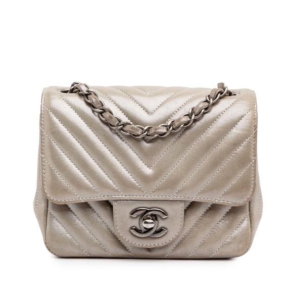 Pre-Loved Chanel Mini Square Classic Chevron Iridescent Lambskin Single Flap - Picture 1 of 11